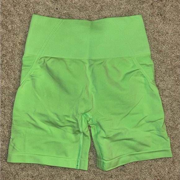 Oneractive Short - Picture 1 of 2